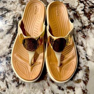 Crocs stylish sandals